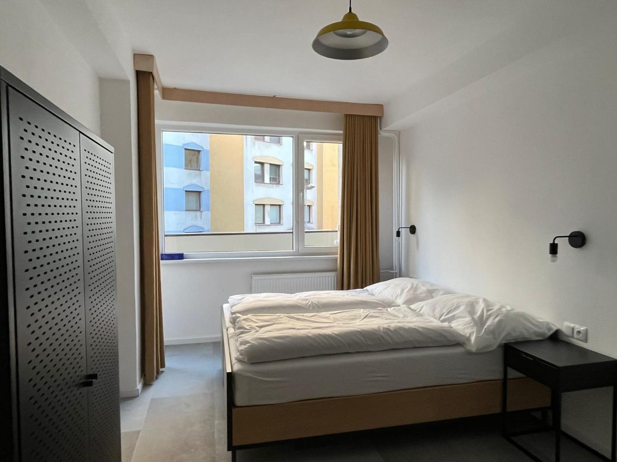 Izy Stay Hostel Bratislava Exteriör bild